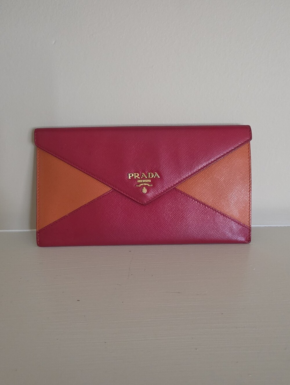 Authentic Prada Saffiano Colorblock Envelope Wallet!! Orange/Red🧡♥️